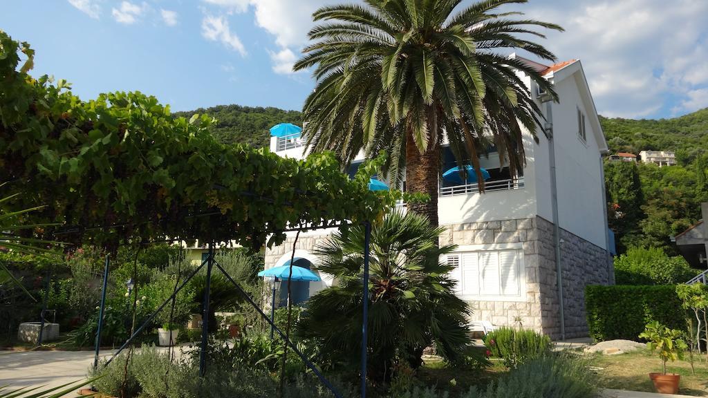 Apartments Odesa Herceg Novi Exterior foto